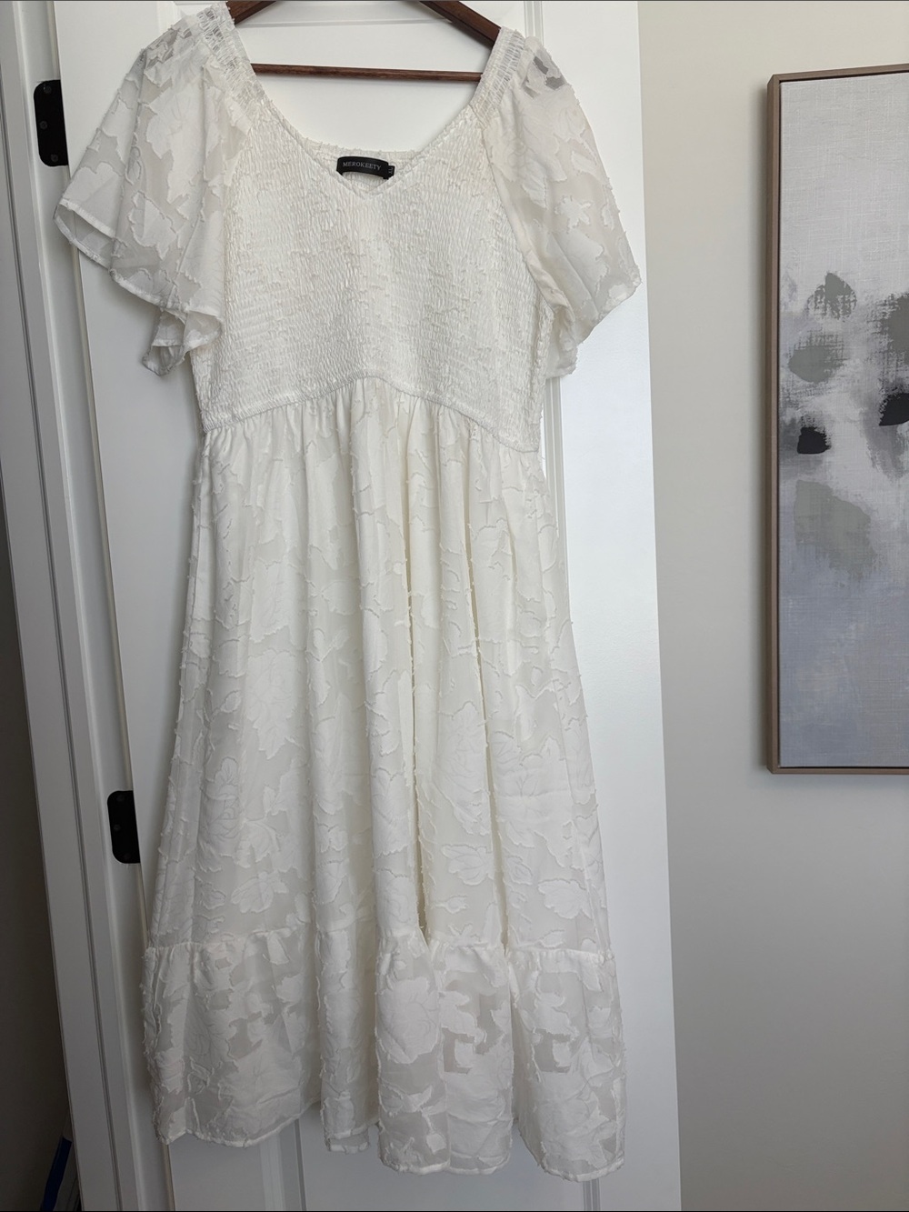 Merokeety Women’s White V-neck Ruffle Sleeve Floral Midi Dress